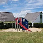 Ferienhaus Premium Holidays - Modern Vacation In A Vacation Park In